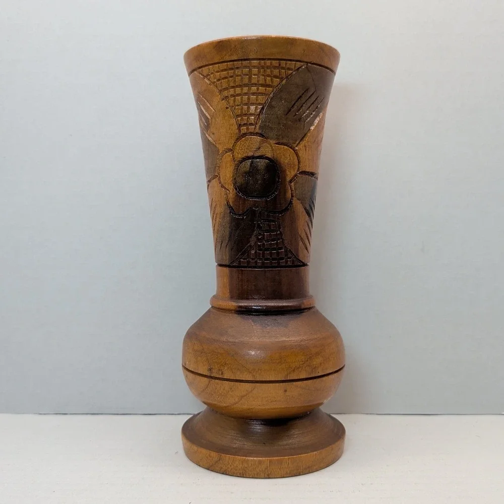 Carved‎ Wood Vase Folk Art Floral Designs 9